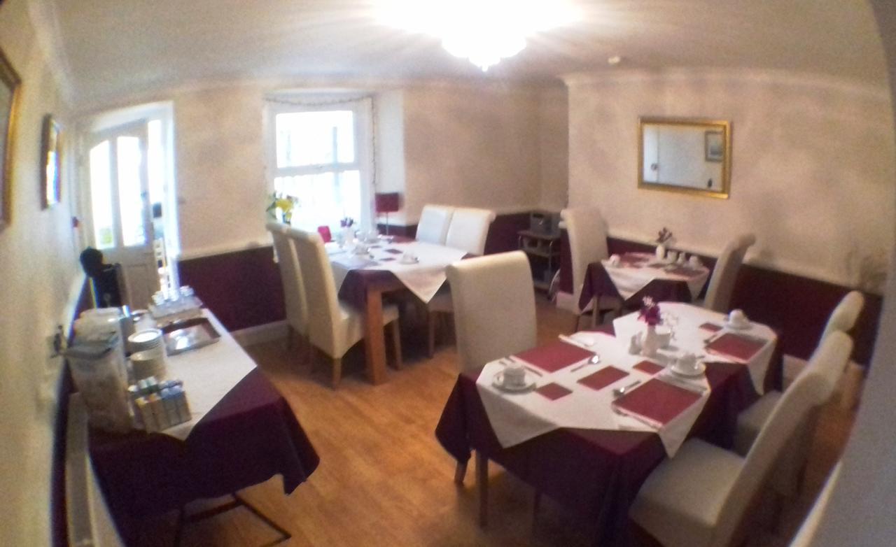 ランディドノー Anglesey House Bed & Breakfast エクステリア 写真