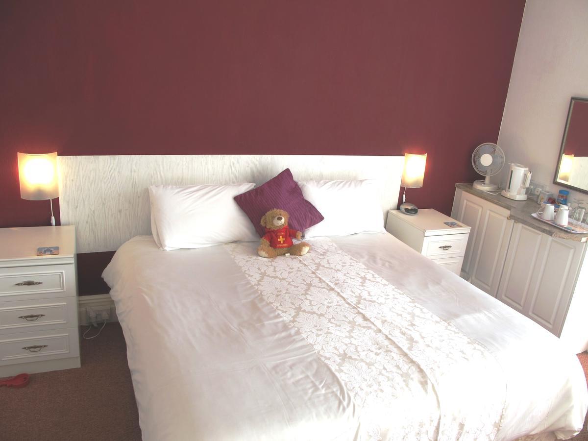 ランディドノー Anglesey House Bed & Breakfast エクステリア 写真
